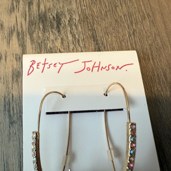 Betsey Johnson Red Tumbler Cup Leverback Rhinestone Earrings NWT Coffee Fun - Picture 4 of 5